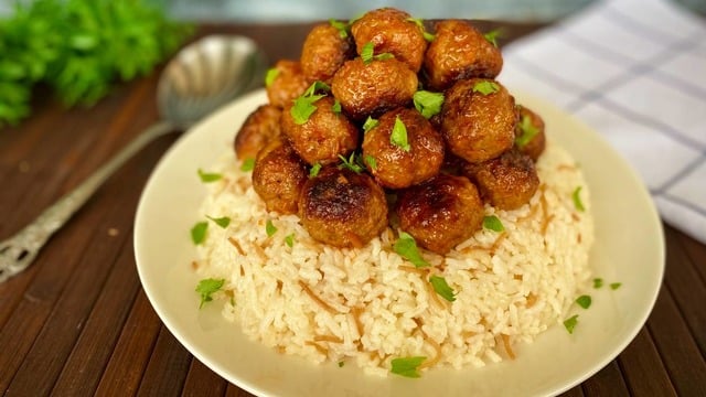 Sırrı Sosunda: Köfteli Ali Paşa Pilavı