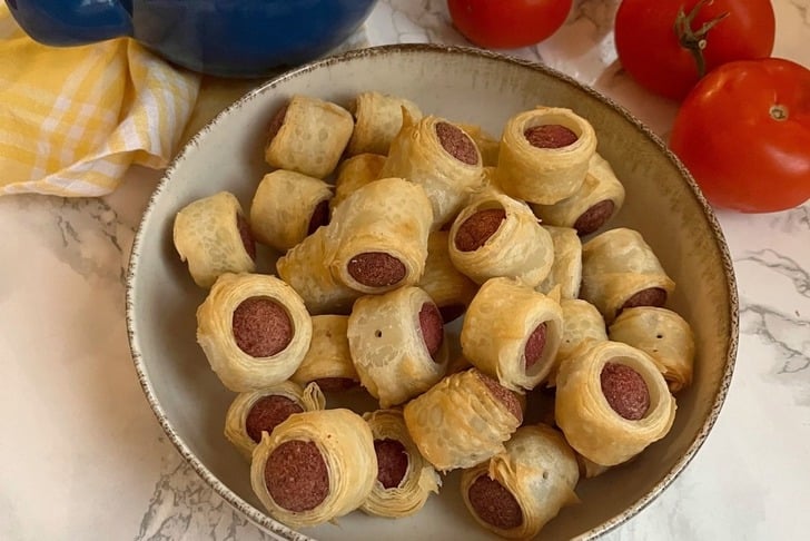 Yufkalı Sosis Tarifi