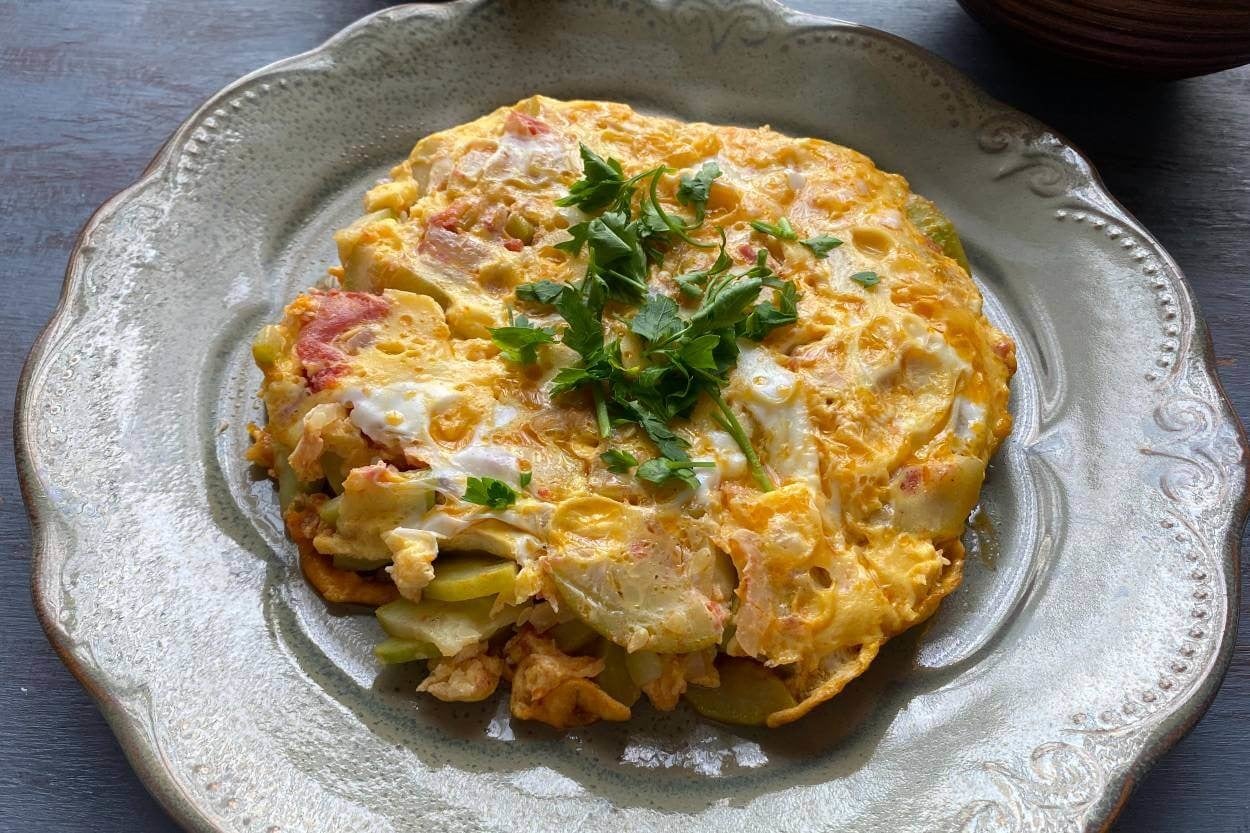 Pratik Kahvaltılık: Yumurtalı Kabak
