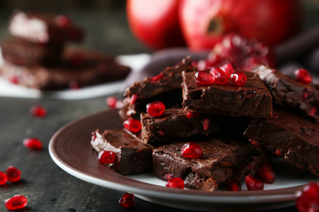 Her Halini Severiz: Narlı Çikolatalı Fudge