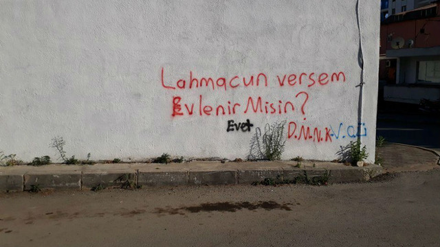 Sokakların Midesinin Sesi Olmuş Yemek Aşkıyla Dolu 12 Duvar Yazısı