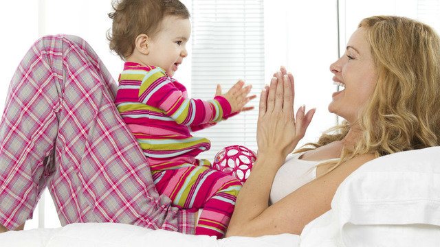 Miniğiniz Büyürken: 6 Aylık Bebek Gelişimi
