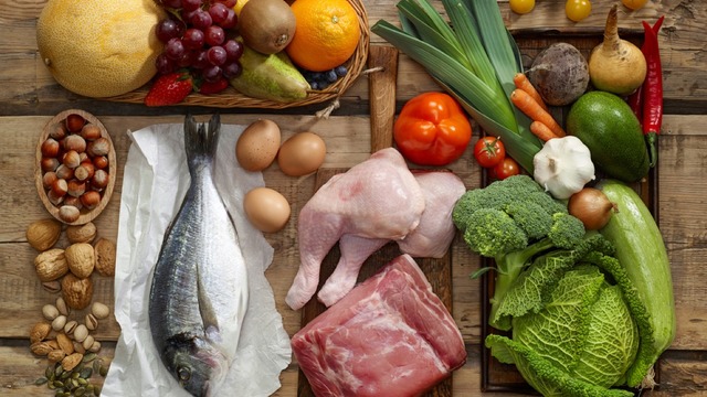 Taş Devrine Geri Dönüyoruz: Paleo Diyeti Nedir?