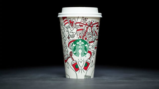 Starbucks'ın Her Yıl Yaptığı Yılbaşı Özel Tasarımlı Bardakların 20 Yıllık Değişimi