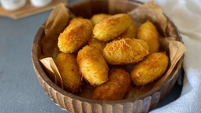 Sosa Bandır Ye: Şehriyeli Patates Püresi Kızartması