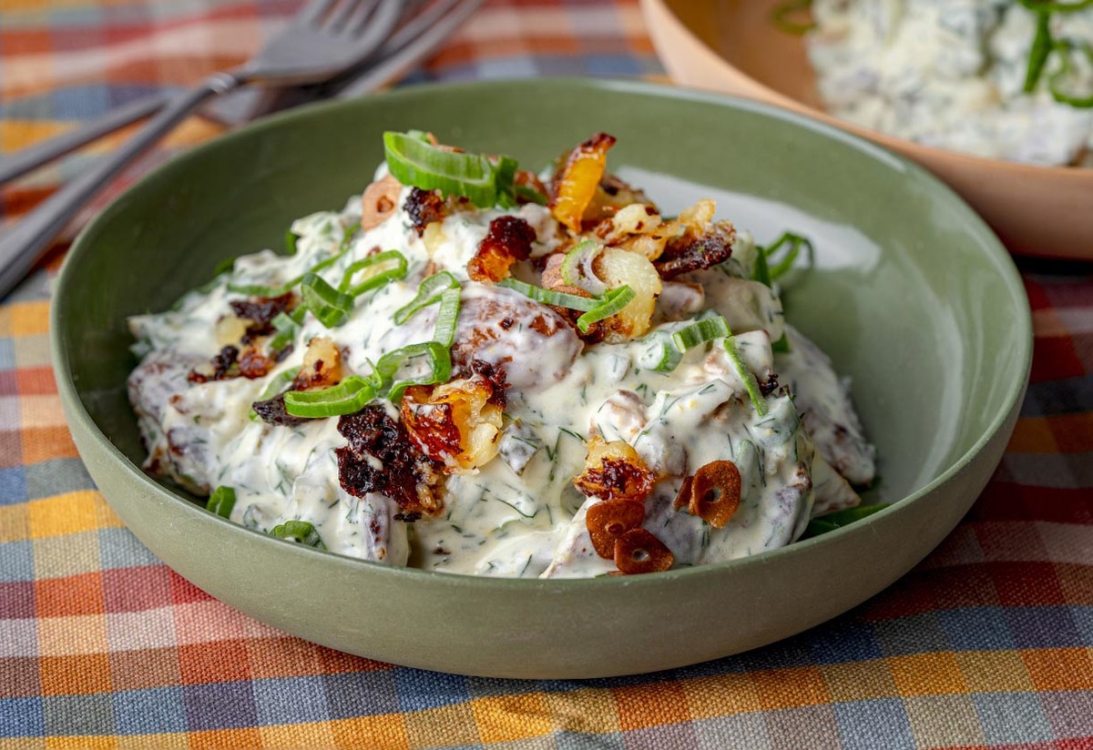 Bu Kez Fırında: Çıtır Patates Salatası Tarifi