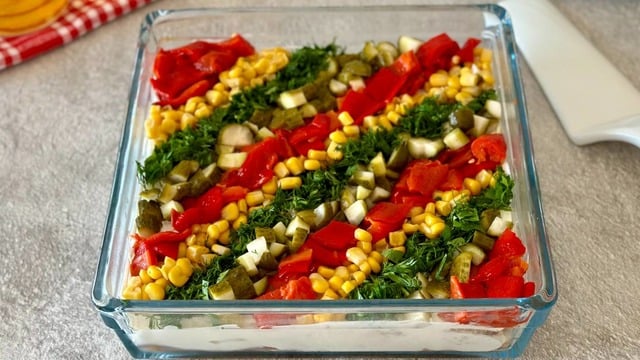 Salata Demek Yetmez: Etimek Salatası