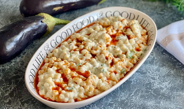 Köz Kokar: Patlıcanlı Makarna Salatası