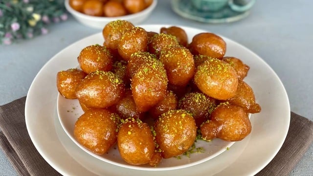 Kolaylıkla Yapılır: Harcı Şişede Hazırlanan Lokma Tatlısı