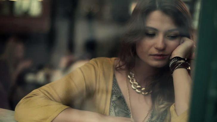 kafedeki-fatos-hanim