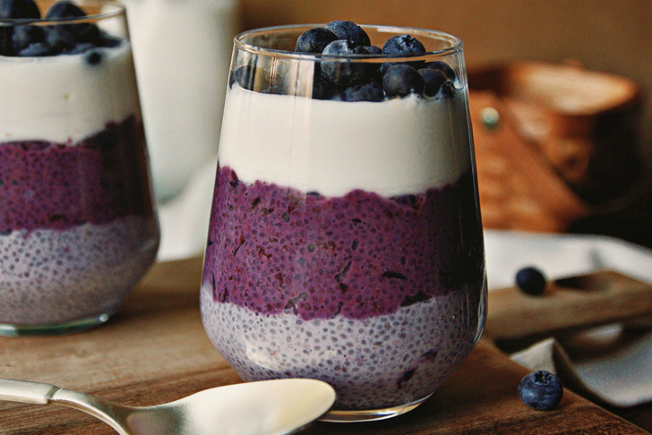 yogurtlu-chia-puding-ceren