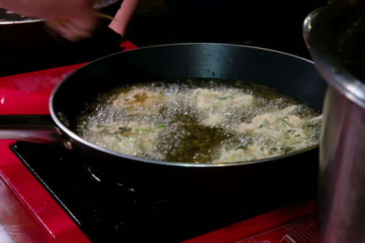 kizartmaya-ekmek-eklemek