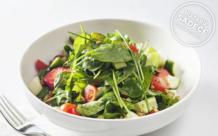 Detoks Salata Tarifi