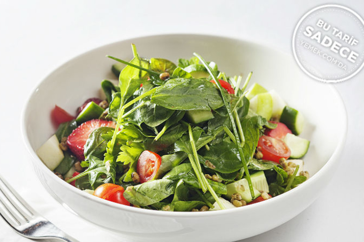 Mixo Restaurant'tan: Detoks Salata