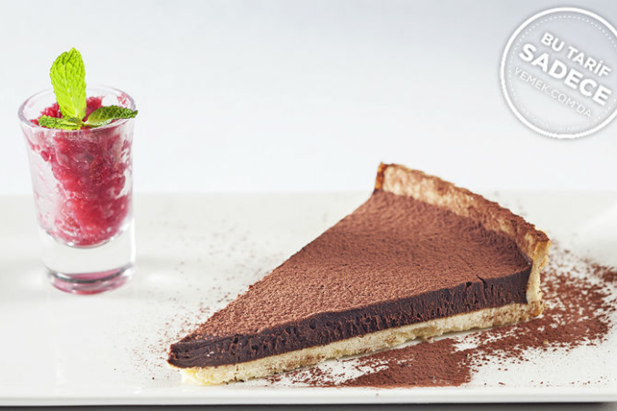 Mixo Restaurant'tan: Çikolatalı Acılı Tart