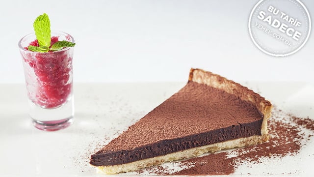 Mixo Restaurant'tan: Çikolatalı Acılı Tart