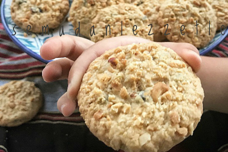 yulafli-cranberryli-biskuvi-tarifi