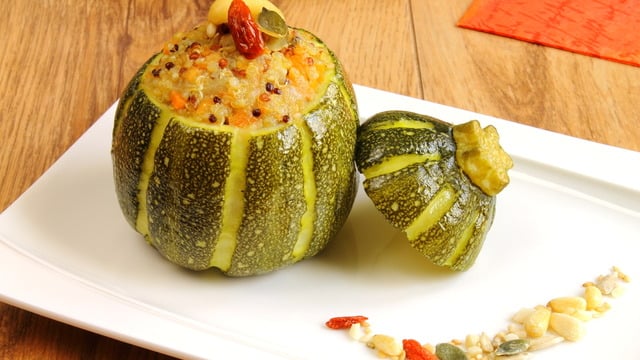 Vegan ve Glutensiz: Kinoalı Girit Kabağı