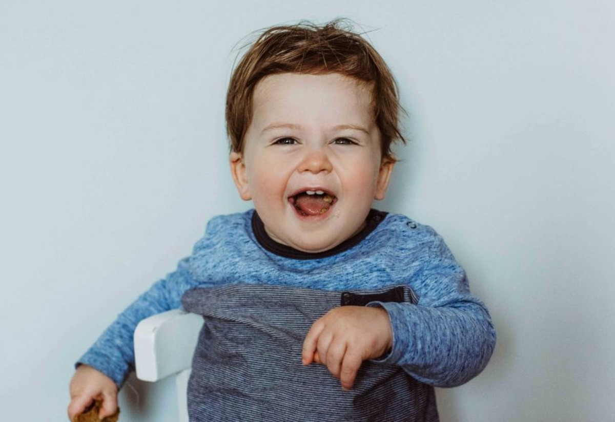 Miniğiniz Büyürken: 15 Aylık Bebek Gelişimi Tarifi
