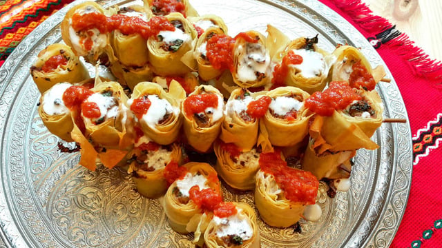 Evde de Kebap Yapılır: Yufkalı Şiş Kebap