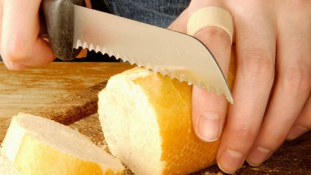 Vücudunuzun K Vitamini Eksikliği Çektiğinin Göstergesi 9 Önemli İpucu