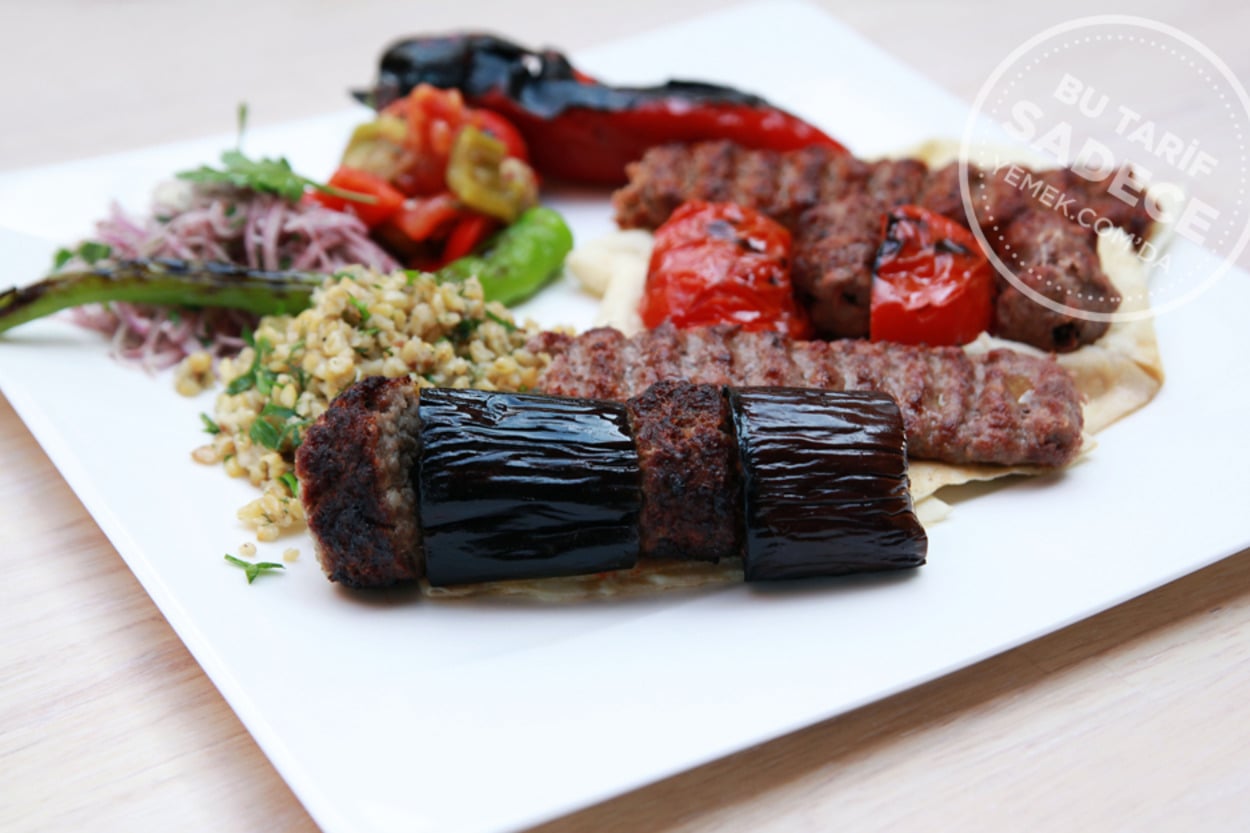 Surplus Restoran'dan: Karışık Kebap