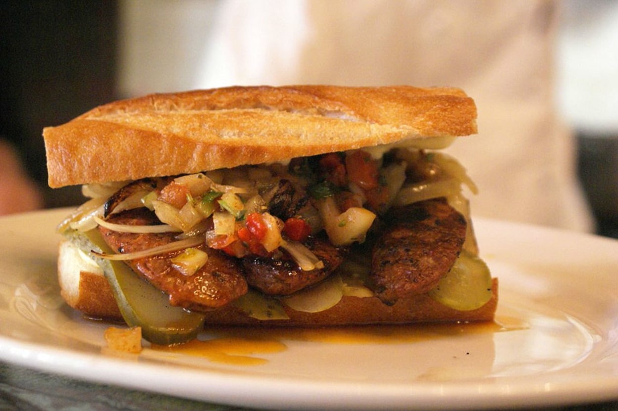 Dev Sosisli: Choripan Sandviç