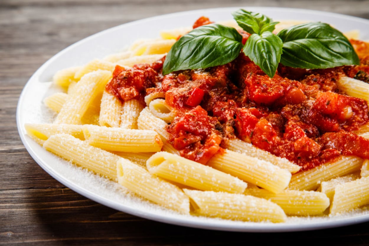 Lezzeti Sosundan: Bolonez Soslu Penne Makarna