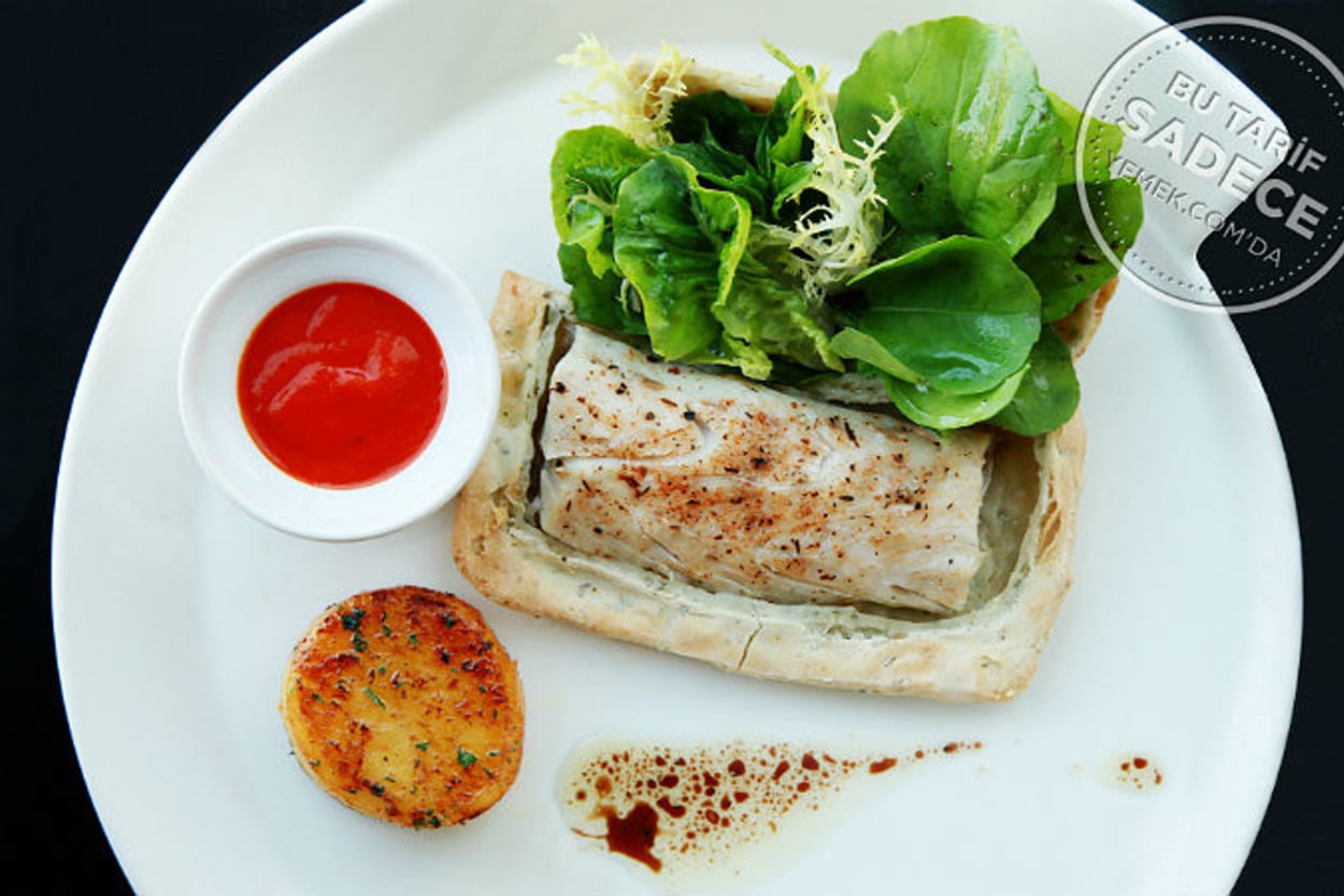 Tuti Restaurant’tan: Tuzda, Kabuğunda Levrek