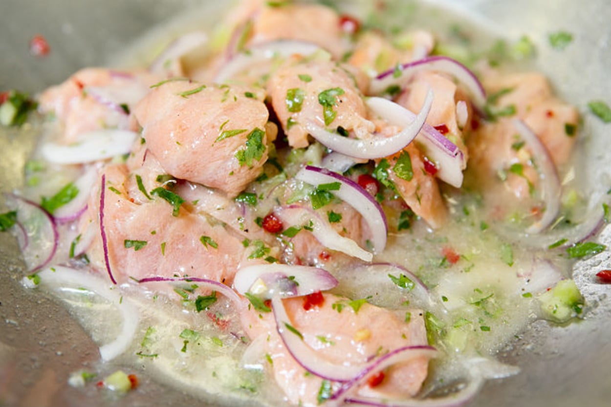 Peru Mutfağının Gururu: Somon Ceviche