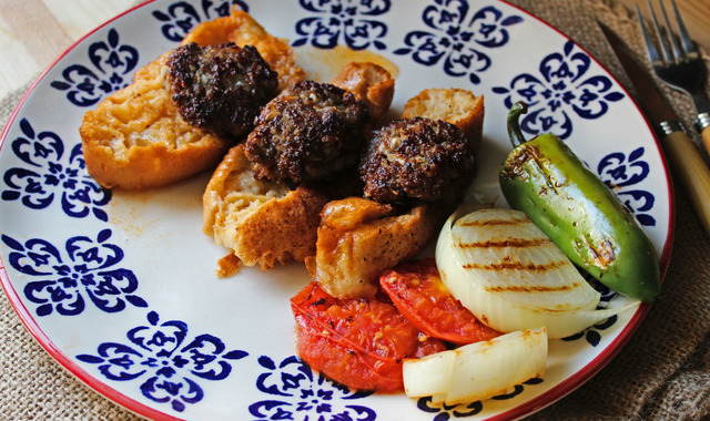 Acıktır Beni: Islama Köfte