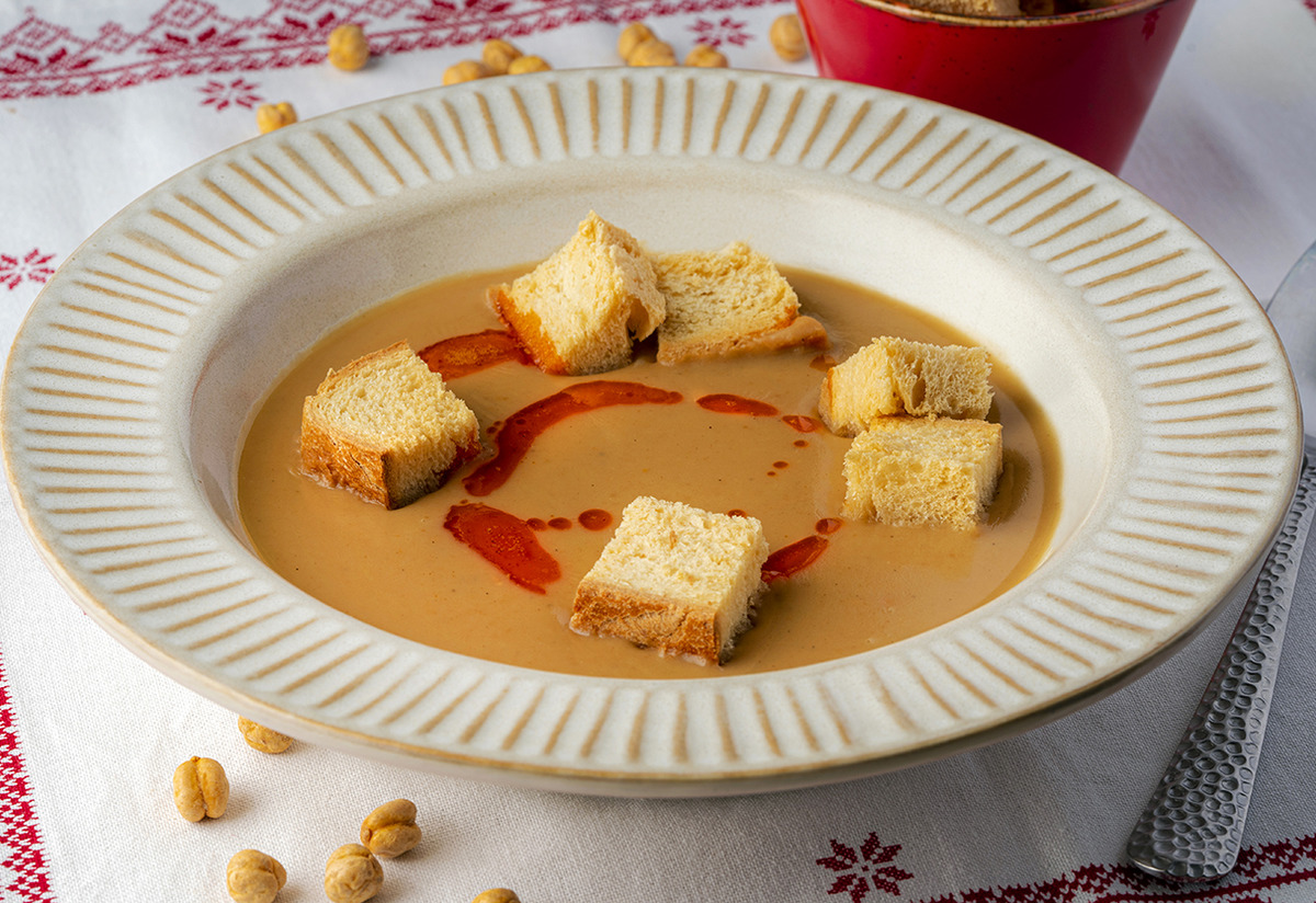 Lezzeti Şaşırtır: Leblebi Çorbası Tarifi