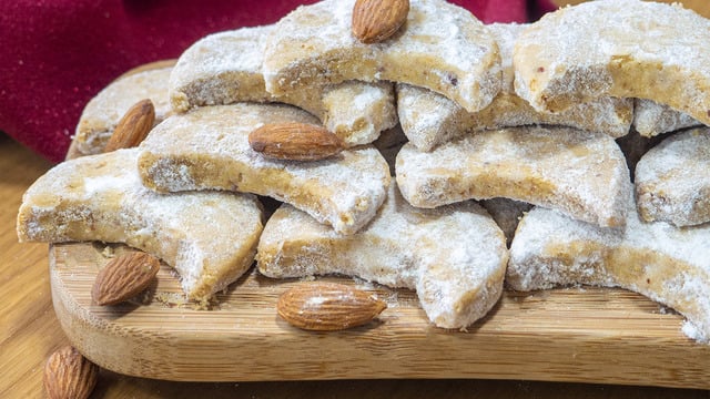 Bademli Aydede: Kavala Kurabiyesi