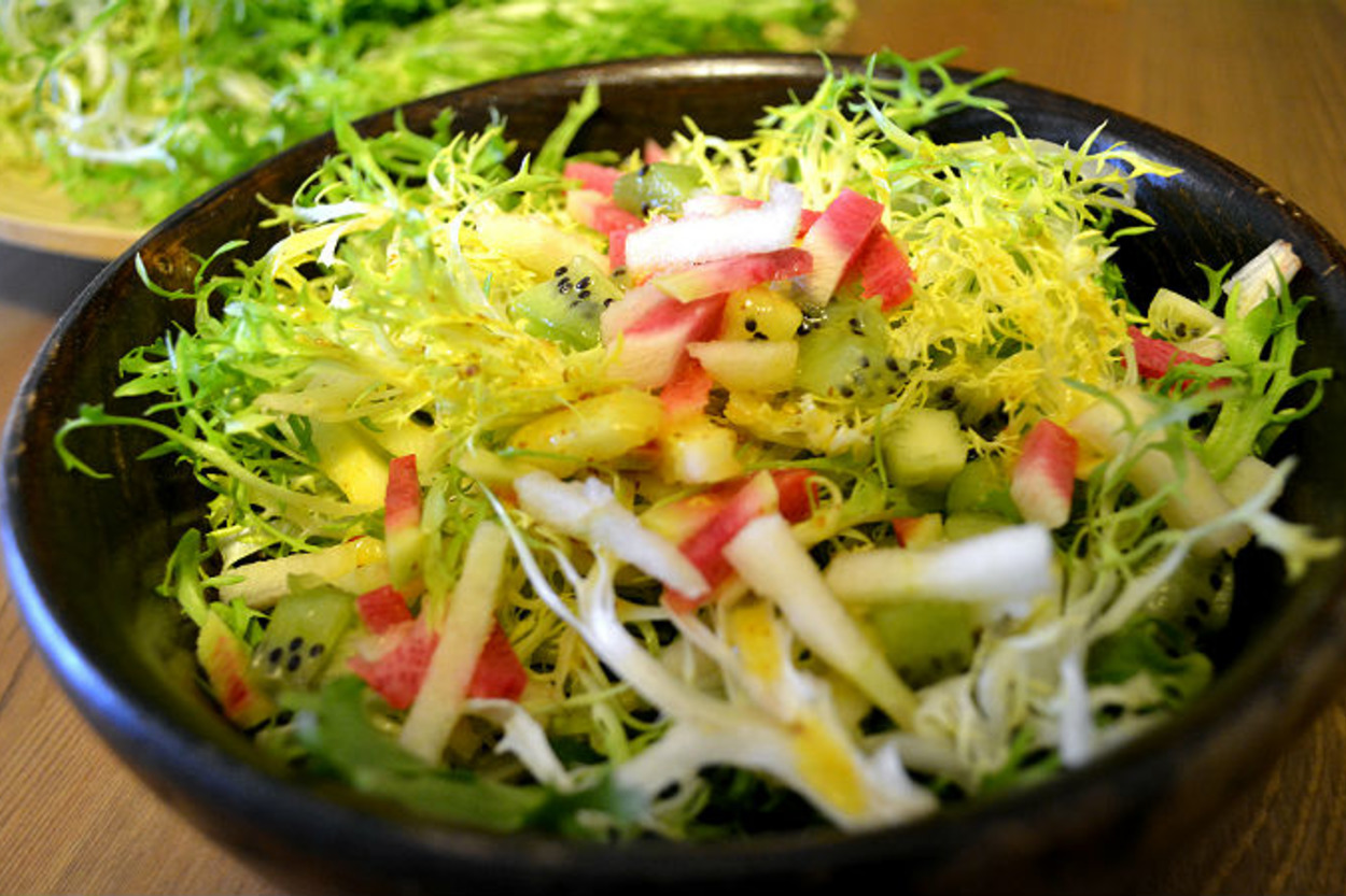 Yemekyolculuğu'ndan: Hardal Soslu Endivyen Salata