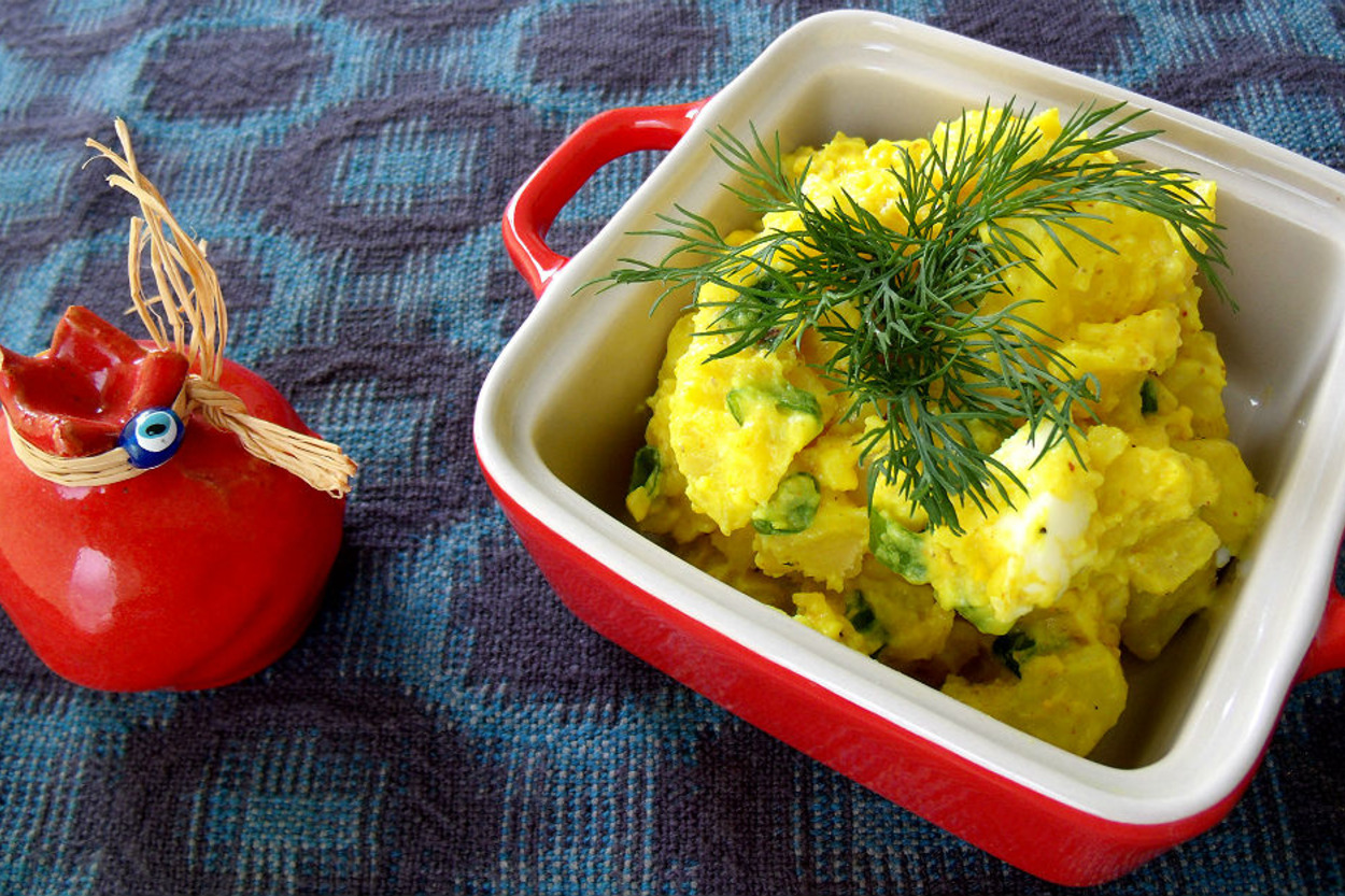 Yemekyolculuğu'ndan: Kremalı Patates Salatası