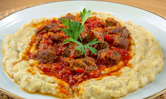 Yumuşacık Etlerin Sırlarıyla: Hünkar Beğendi