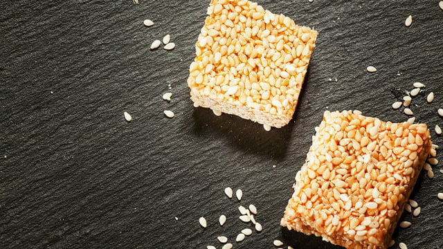Vegan Çeker: Akçaağaç Şuruplu Susamlı Bar