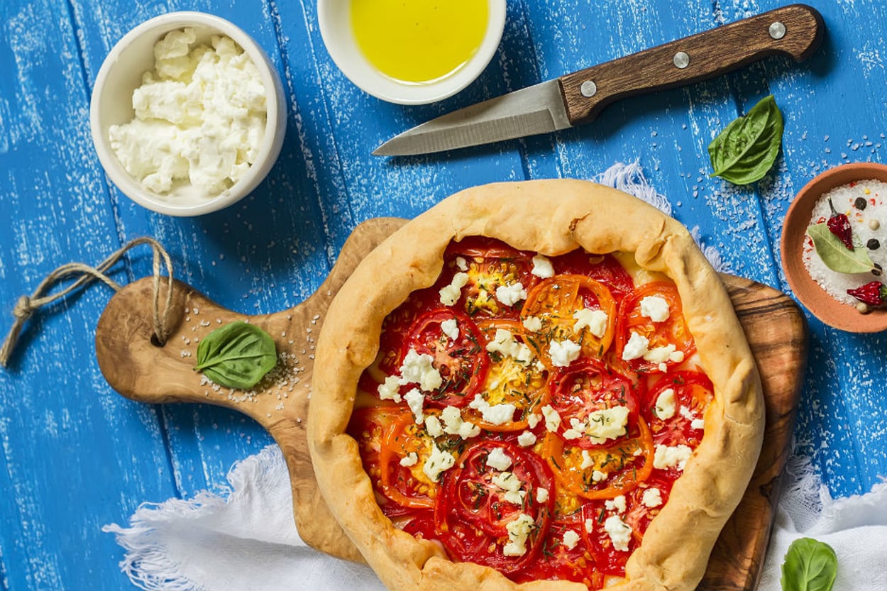 Gevrek Kahvaltılık: Domatesli Peynirli Galette