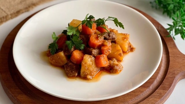 Rengarenk Ziyafet: Bahçıvan Kebabı