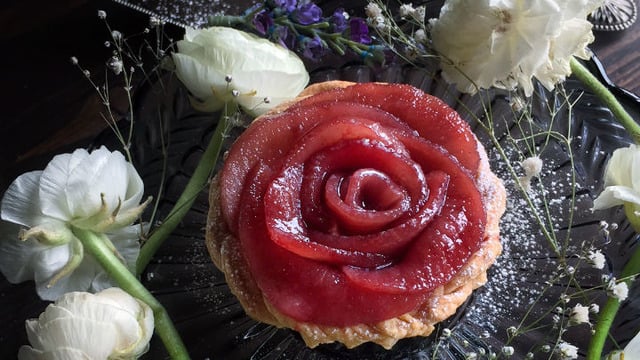 Görsel Şölen Var: Gül Armutlu Tartoletler