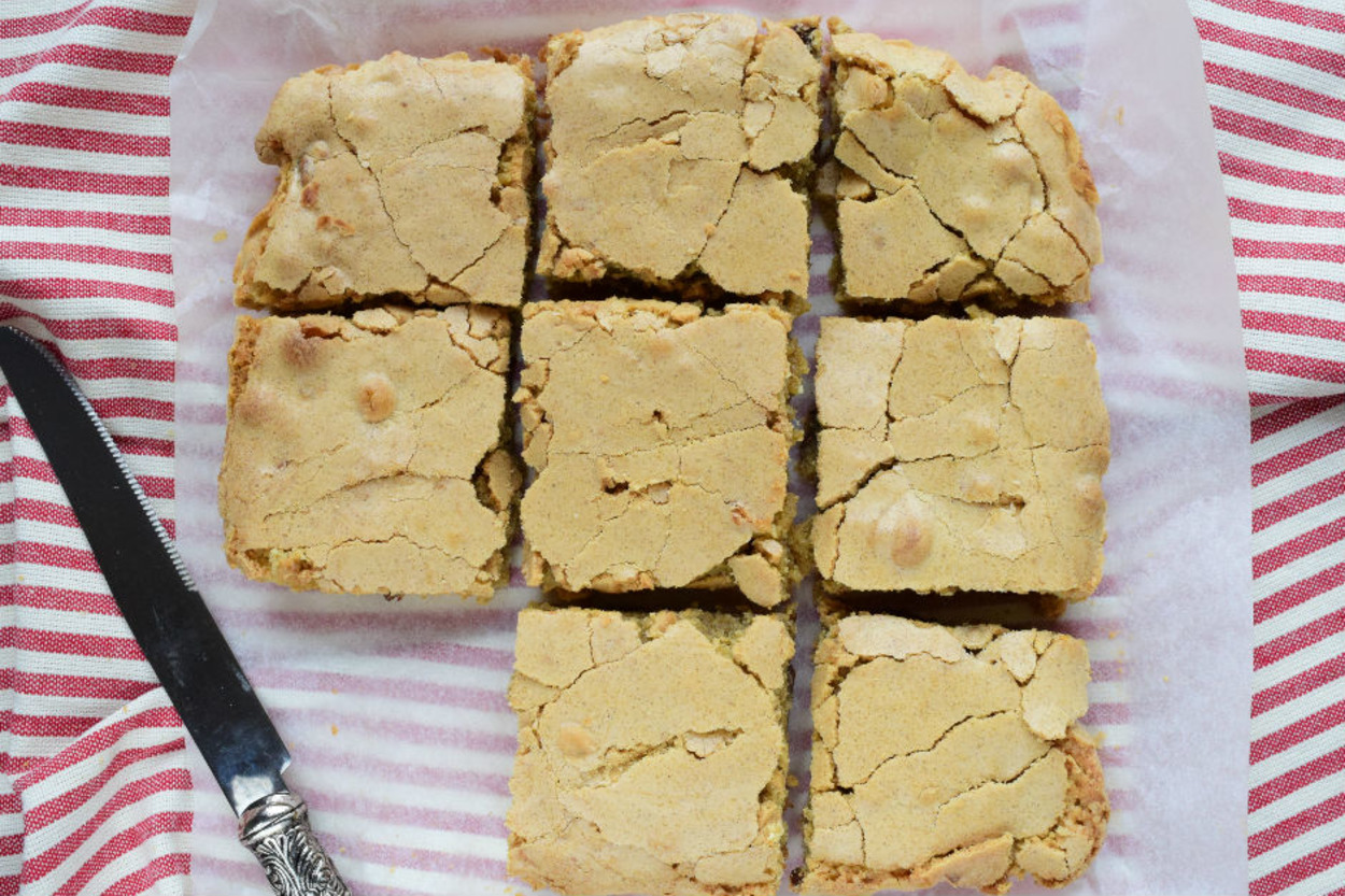 Çikolata Parçalı: Kahveli Blondie