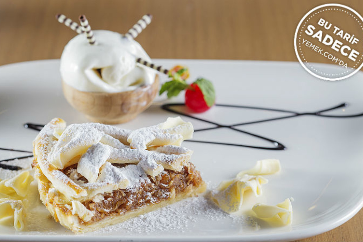Barnie's Coffee Kitchen'dan: Apple Pie (Elmalı Tart)