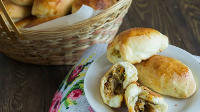 Börek Tadında, Poğaça Kıvamında: Piroshki