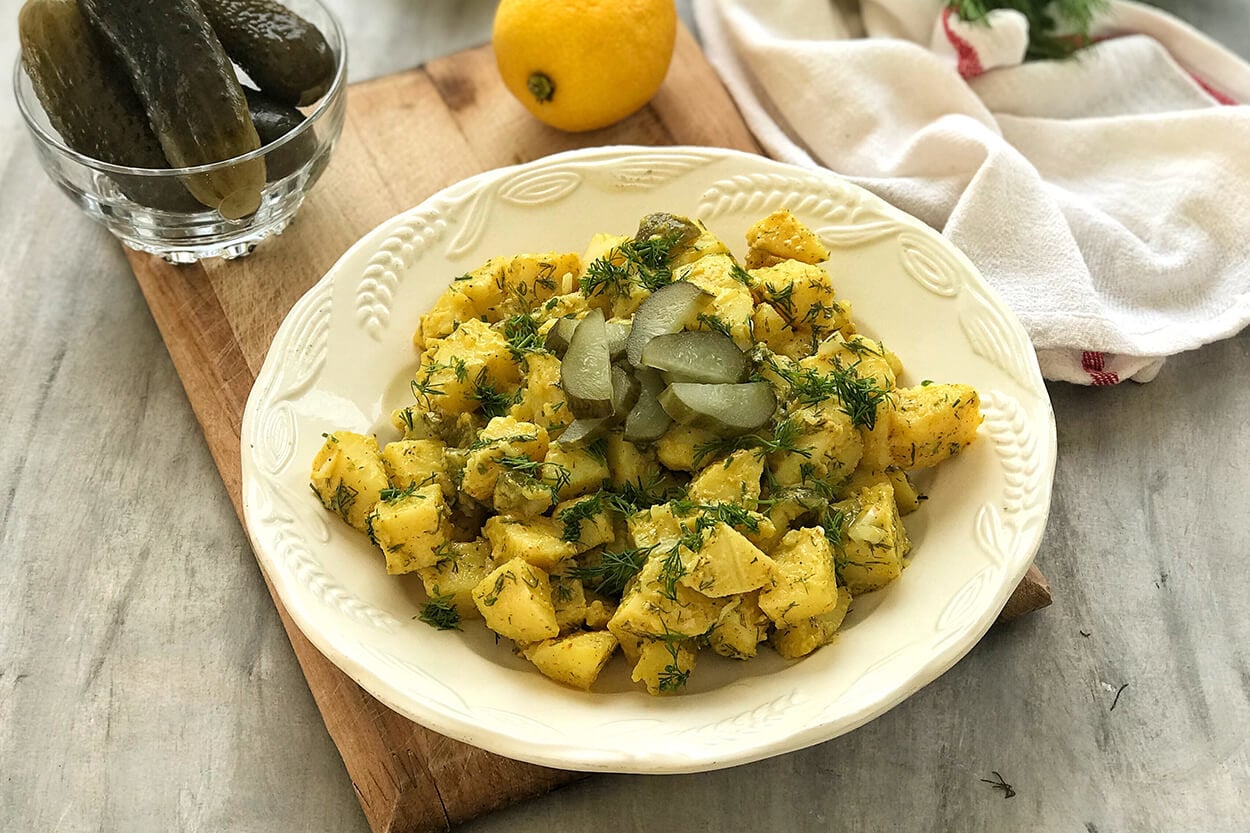 Ana Yemeklere Yardımcı: Hardal Soslu Patates Salatası