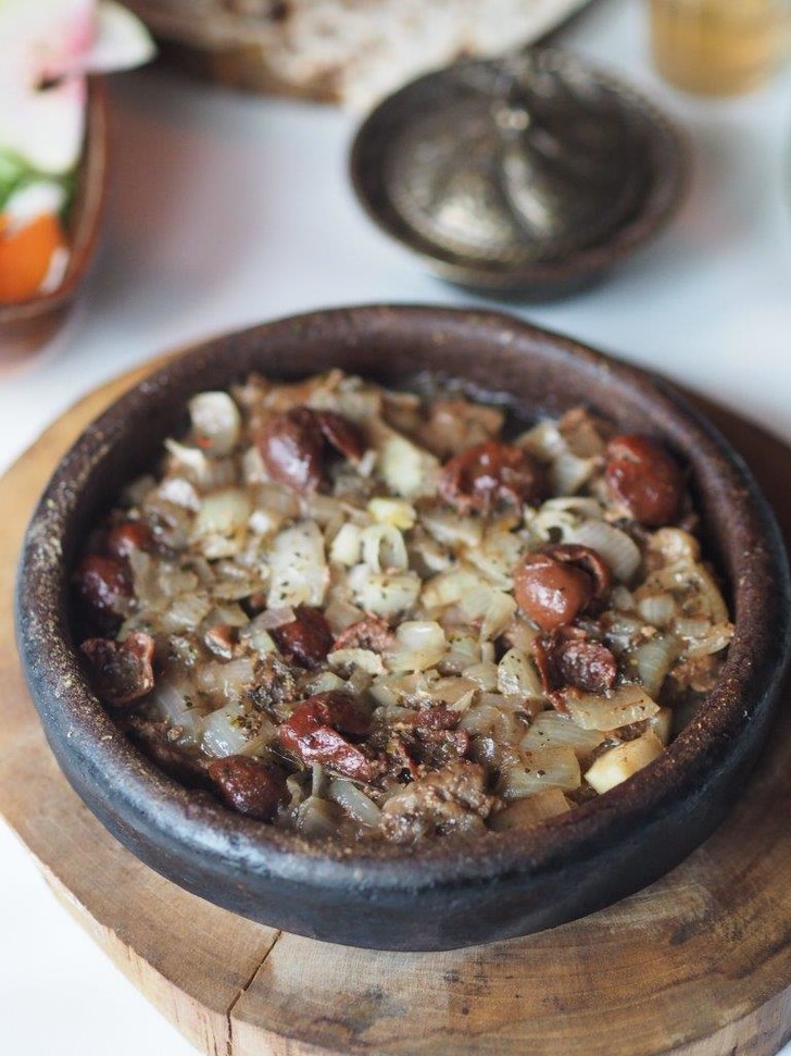 İlk ve Tek Selçuklu Mevlevi Mutfağı: Somatçı Fihi Ma Fih Restoran