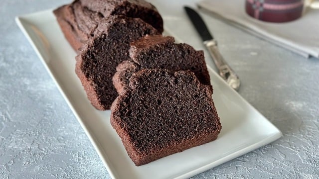 Bulut Gibi Pofuduk: Sodalı Kek