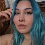 Larissa Karadağ