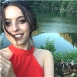 Ayşenur Usta