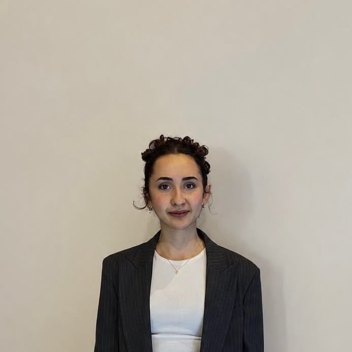 Doğa Özer